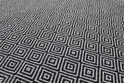 Traploper Hartley Tissier Diamond Black & White