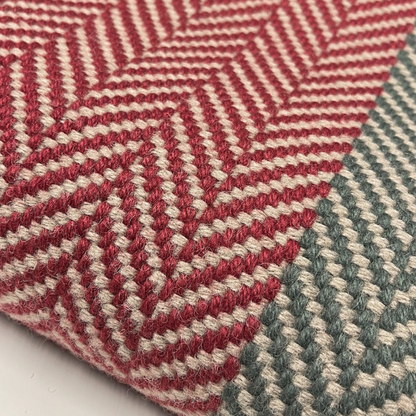 Traploper Off the Loom Felton Border - Alpine