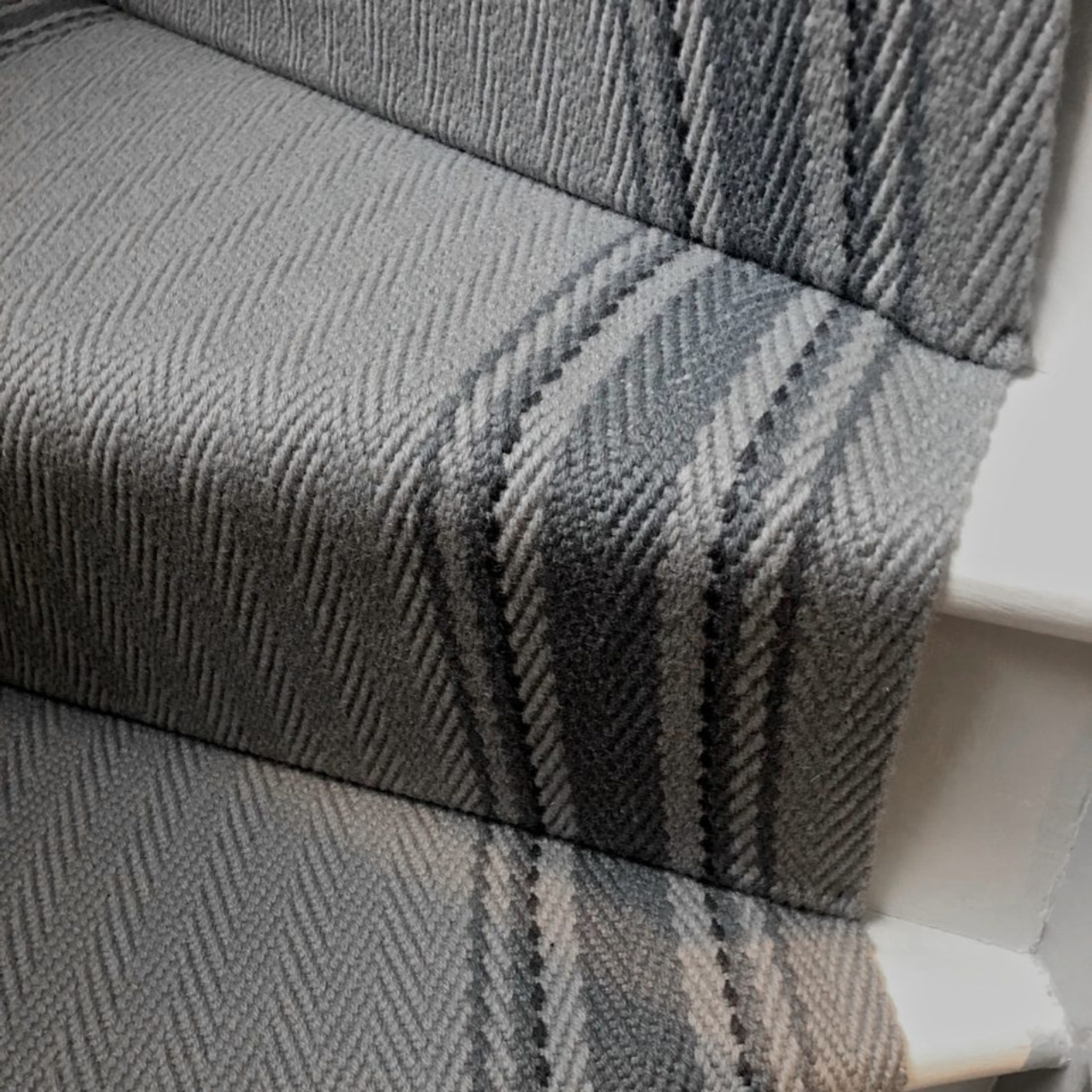 Traploper Off the Loom Gainford - Mineral Grey