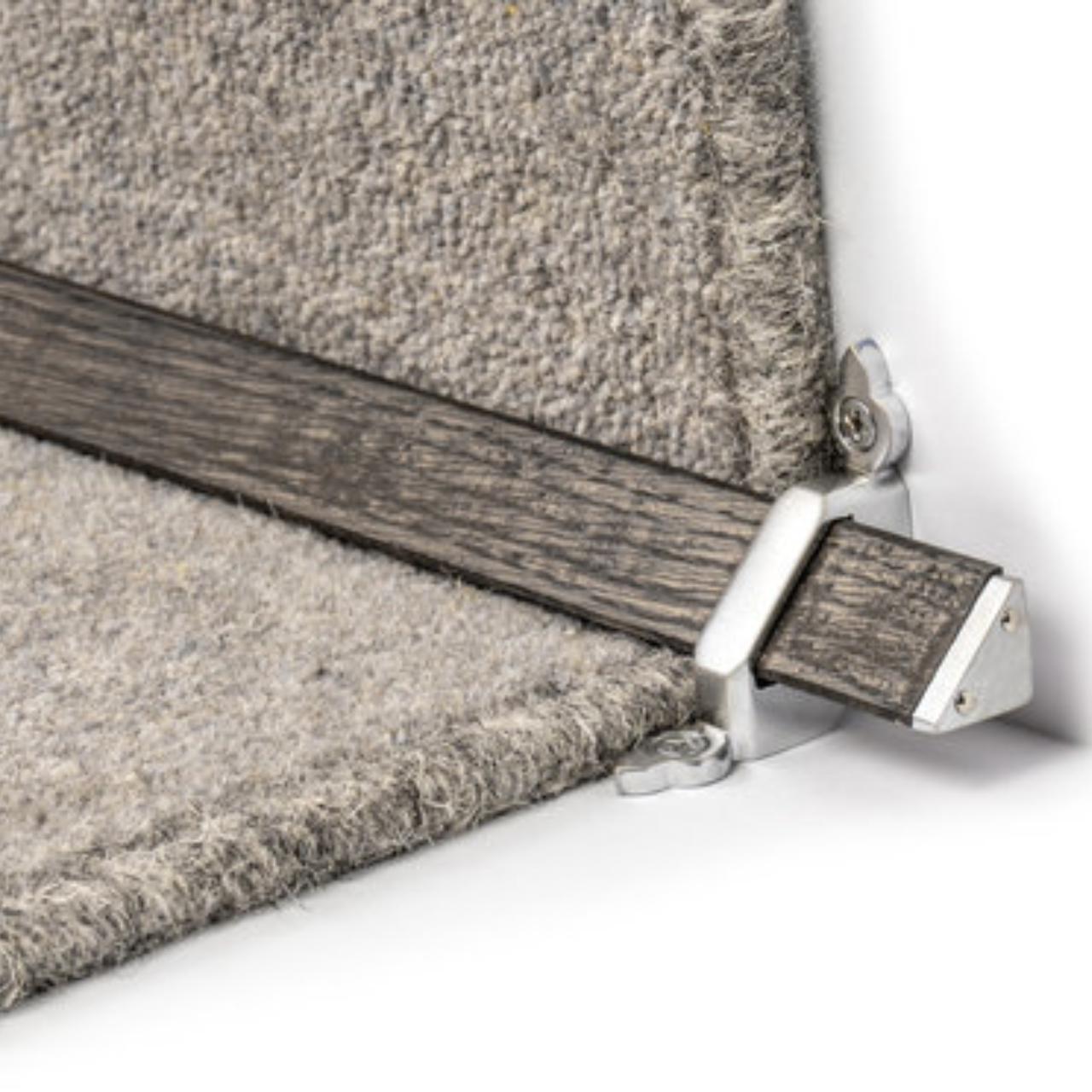 Traproede brushed chrome wooden tudor