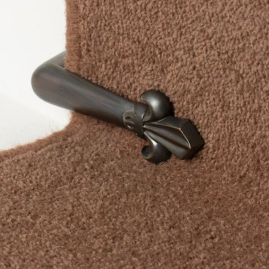 Traproede bronze stair clip