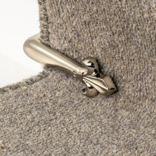 Traproede polished nicker stair clip