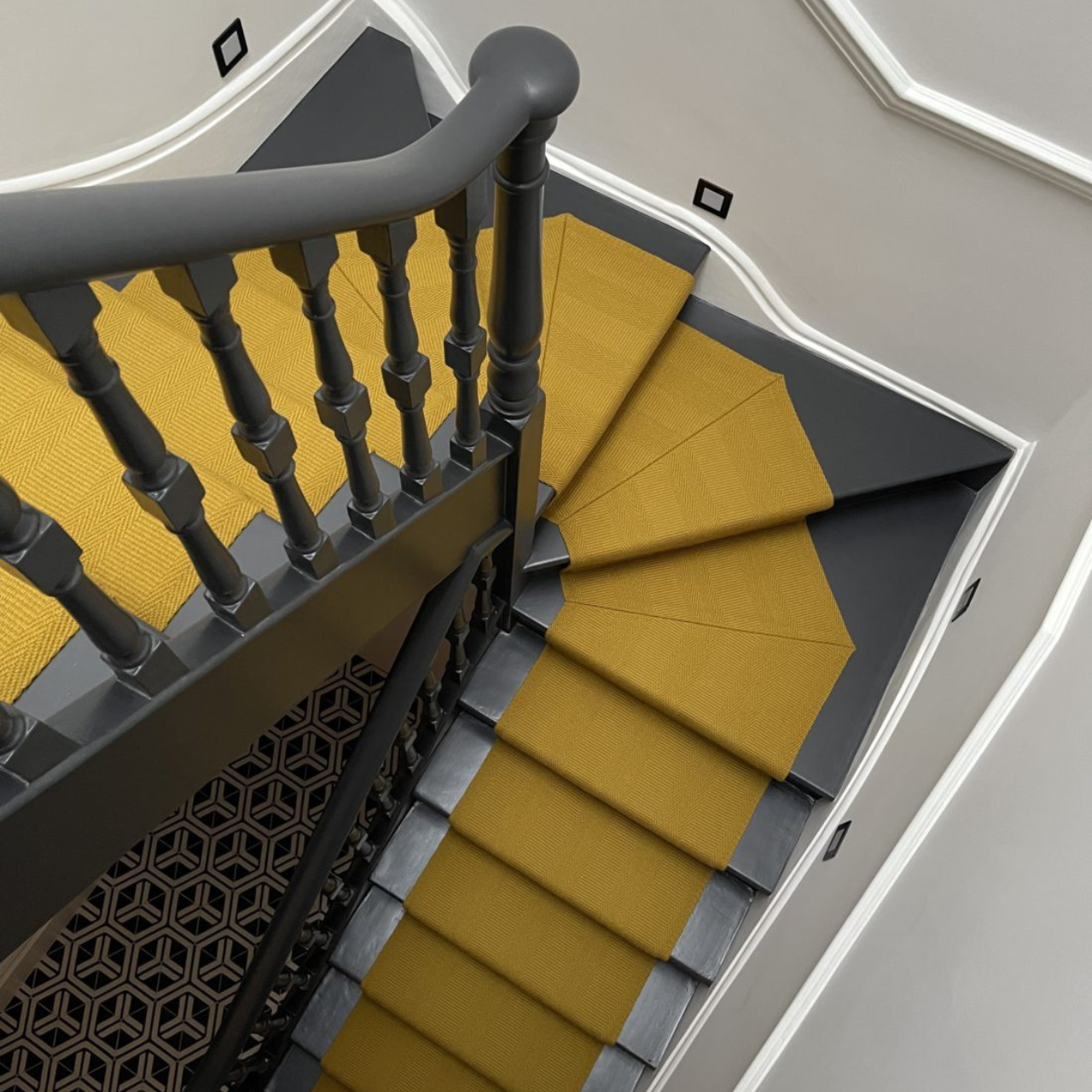 Traploper Off the Loom Morden - Dijon Yellow