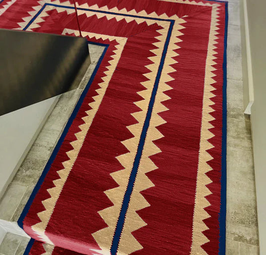 Traploper Sophie Cooney Amulet Wool Zurianna Red