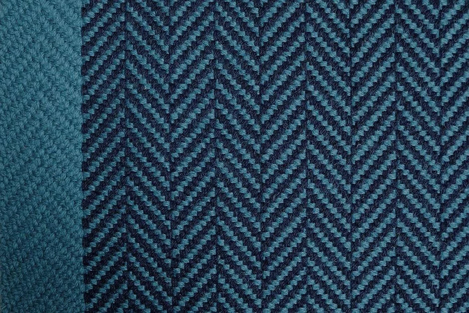 Traploper Hartley Tissier Herringbone Border Petrol & Ink